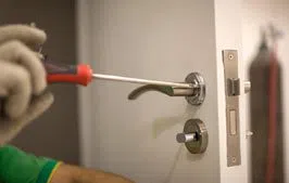 Locksmith Master Shop Nottingham, MD 410-941-7023 - 5-Locks-Repair